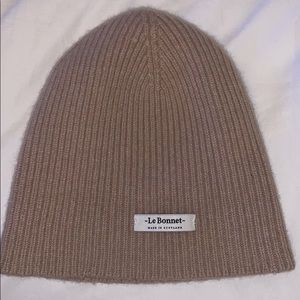 Le Bonnet hat